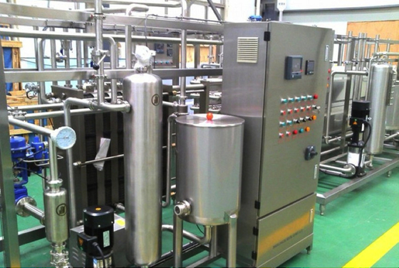 Sus304/316 Pasteuriseringsmachine met PLC voor melk / yoghurt / vruchtensap verwerkingslijn