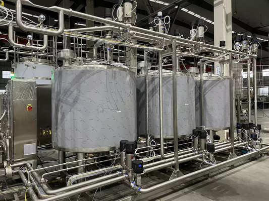 Productie-installatie voor geperfectioneerde geperfectioneerde melk met een hoge kostenprestatie Complete bananen-/vanillemelkverwerkingslijn Melkmachine met PLC