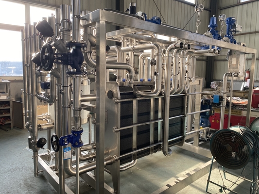 Hoge capaciteit 0,5-20L/h pasteurisator voor melk/fruit sap/sauce verwerkingslijn Volledig automatische of semi-automatische pasteurisatie machine met PLC