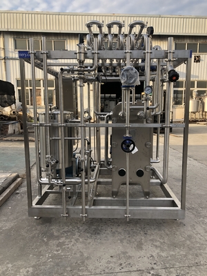 Hoge capaciteit 0,5-20L/h pasteurisator voor melk/fruit sap/sauce verwerkingslijn Volledig automatische of semi-automatische pasteurisatie machine met PLC