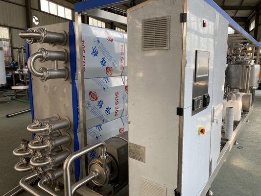 Roestvrij staal304/316 UHT Sterilisatie machine Hoog sterilisatie mango/appel/kokosnoot sap pasteurisator machine