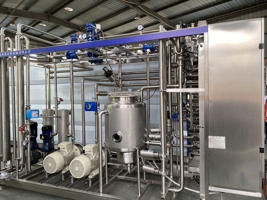 Geavanceerde technologie Op maat gemaakte 0,5-20T/H UHT sterilisatie machine voor sinaasappelsap/appelsap/mango sap verwerkingslijn Nieuwe UHT sterilisator met PLC