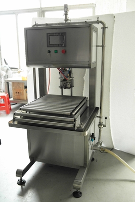 Hoge kwaliteit semi-automatische niet-aseptische BIB-vulmachine voor 1-25l zak in doos sap/melk/wijnvuller met SUS 304/316