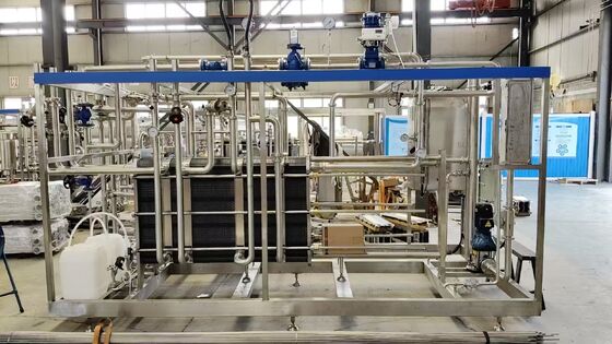 Hoge efficiëntie roestvrij staal PLC gecontroleerd 500L-5000L/H 72-75 sap melk pasteurisator plaat pasteurisatieapparatuur zuivel