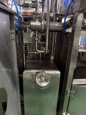 Aanpassen van aseptisch vulsysteem met PLC-besturingssysteem dat een steriele vuloplossing biedt voor de farmaceutische en medische industrie