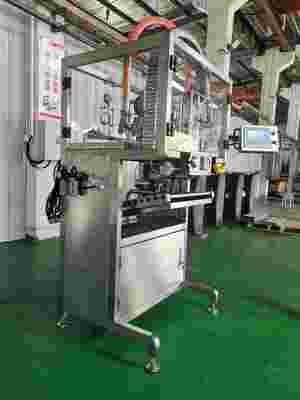 Accuraatheid ±0,5 procent zak-in-doos vulmachine werkt bij luchtdruk 0,6-0,8 MPa Ideaal voor nauwkeurige vloeistofdispensatie